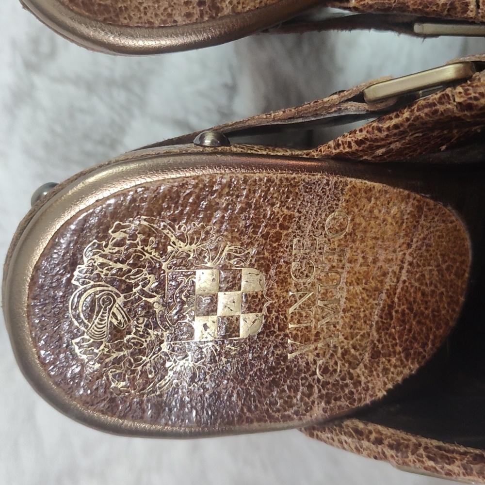 Vince Camuto Brand. Beautiful Stylish Brown Women's Heeled Clogs. Size 8.5 - Picture 2 of 6